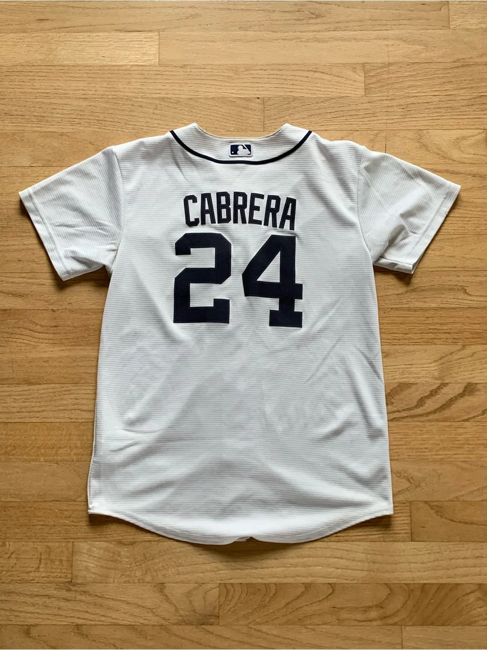 Nike White Baseball Button-Up Jersey with Navy Details